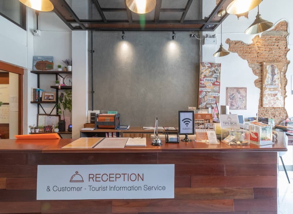 The Old City Wall Inn