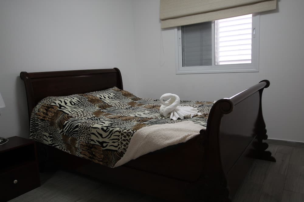 The Seasons Beach Apartment 2