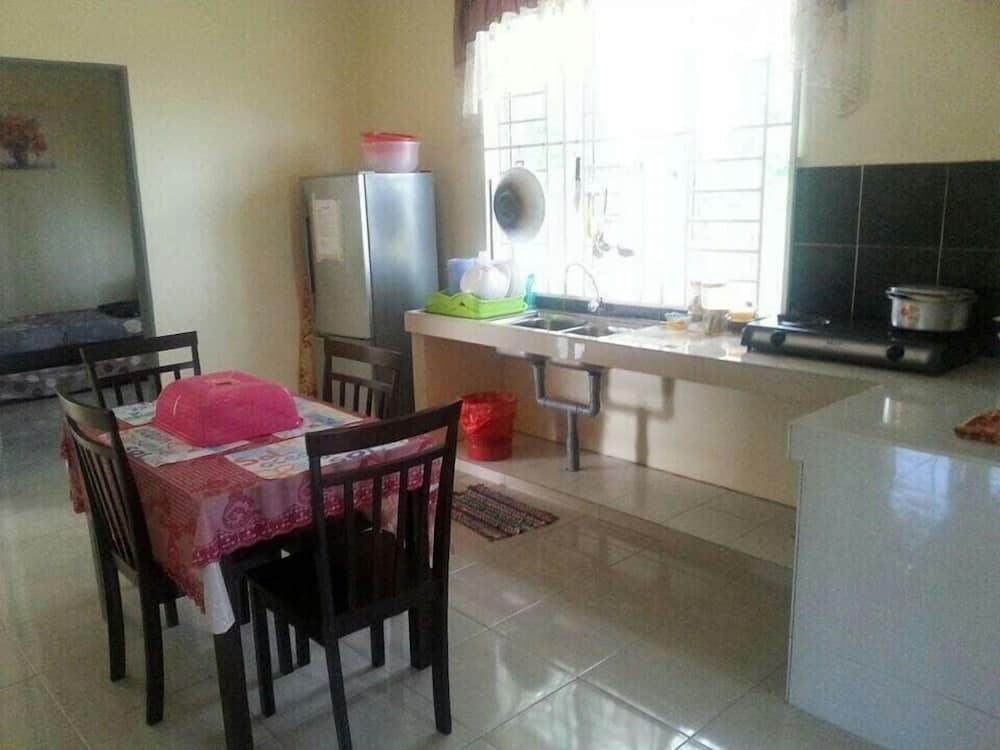 D'Pantai Homestay Kuala Sg. Baru