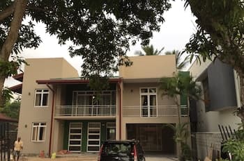 Lanka Lands Holiday Home