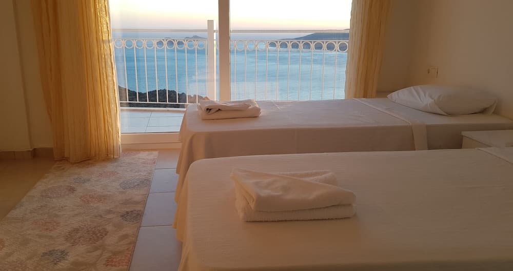 Paradise Kalkan Villalari