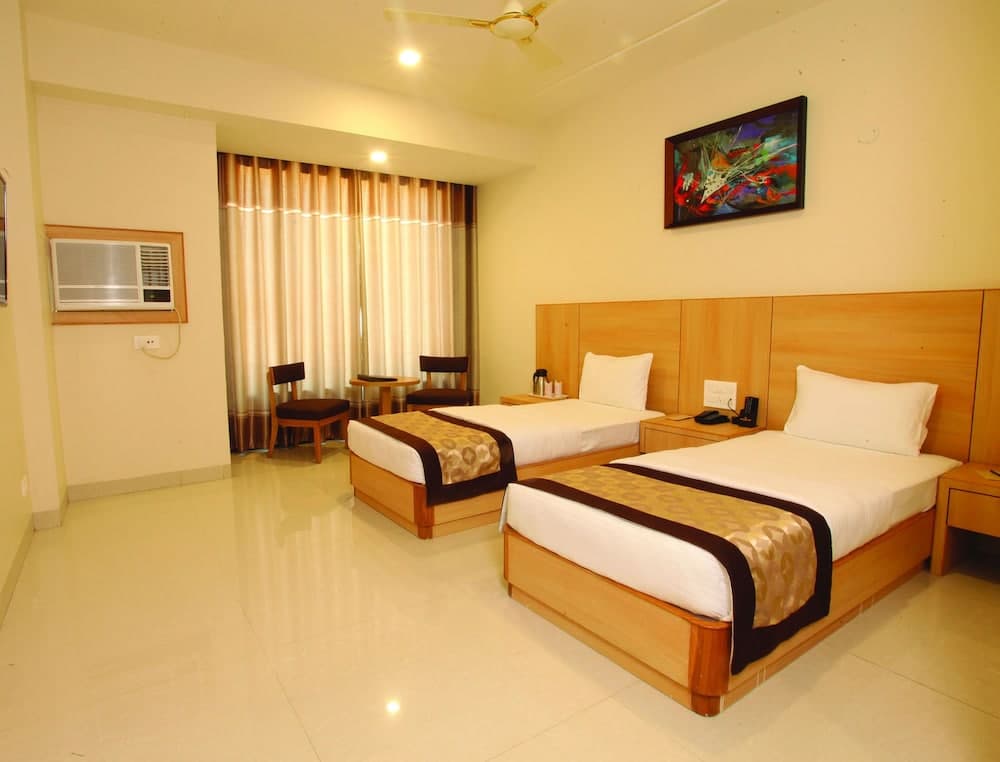 Wingston A Treehouse Hotel-Goverdhan