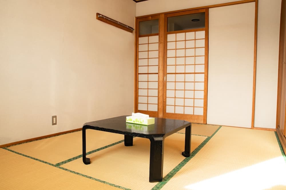 La Vista Hotel - Stay on the Slopes