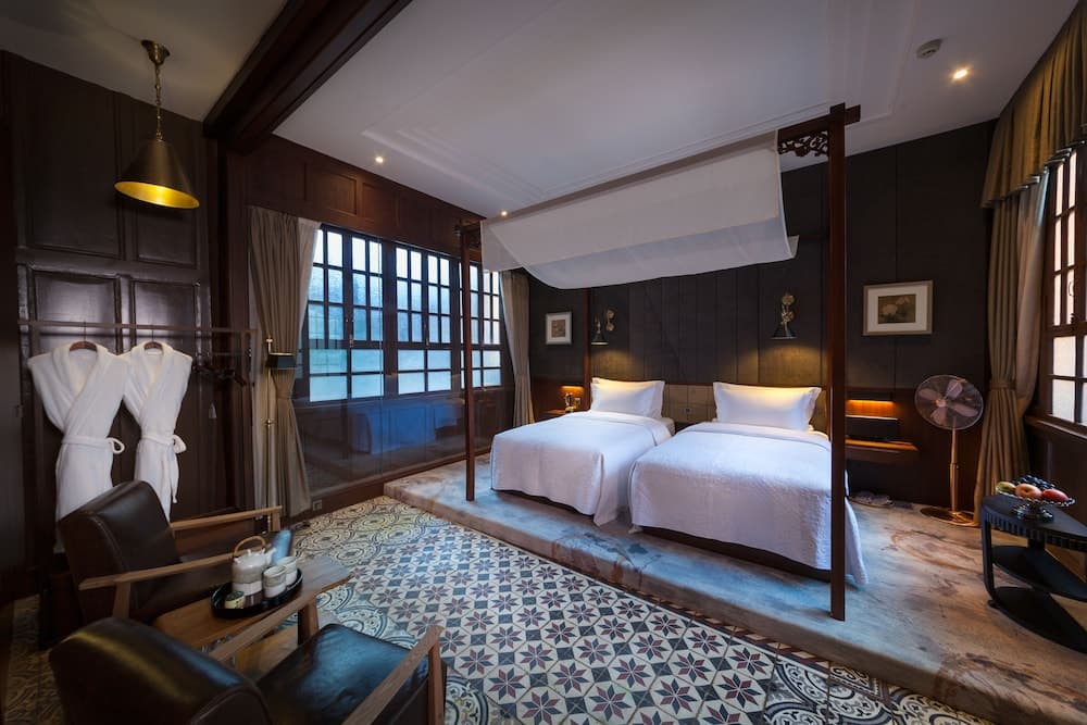 Silver Chest Boutique Hotel