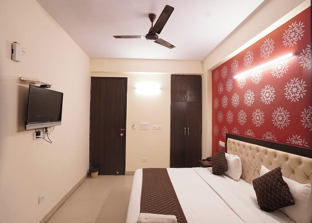 Hotel Tourist Palace