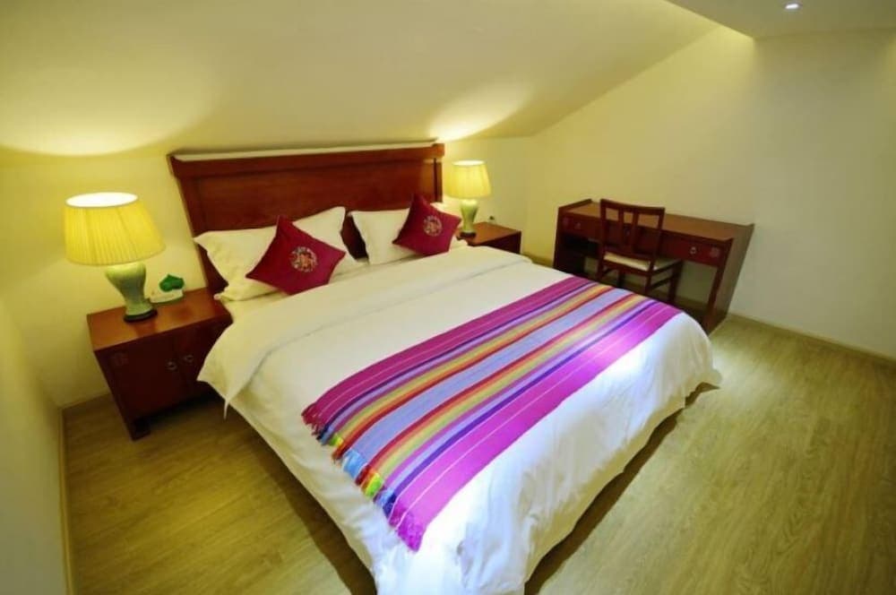 Estay Resort Happiness Garden Lijiang