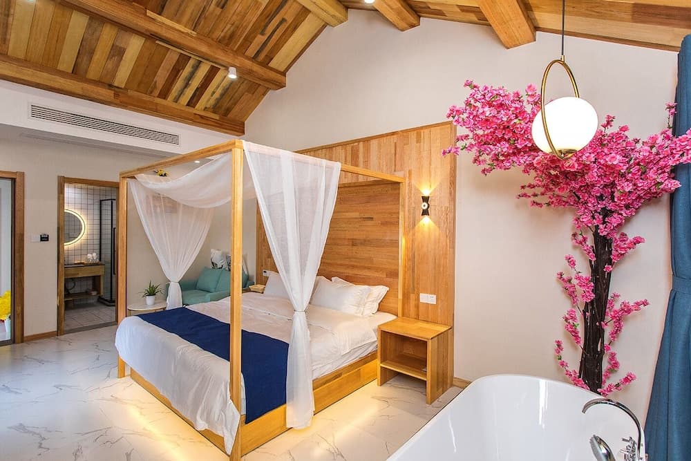 Wuzhen Ziye Musu Inn