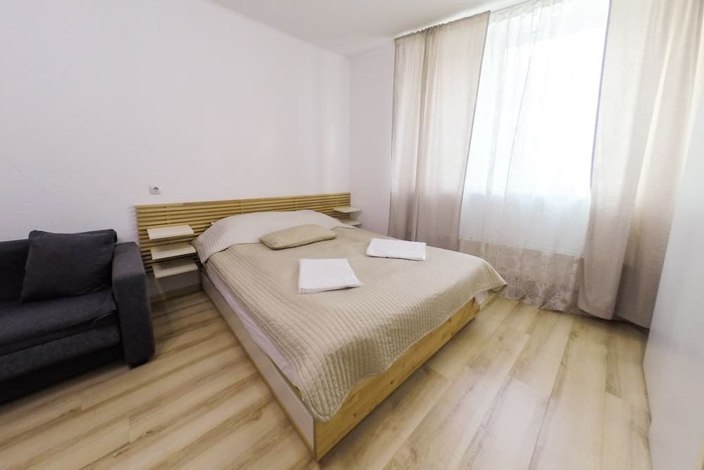 Stepan Razin 2 Apartments