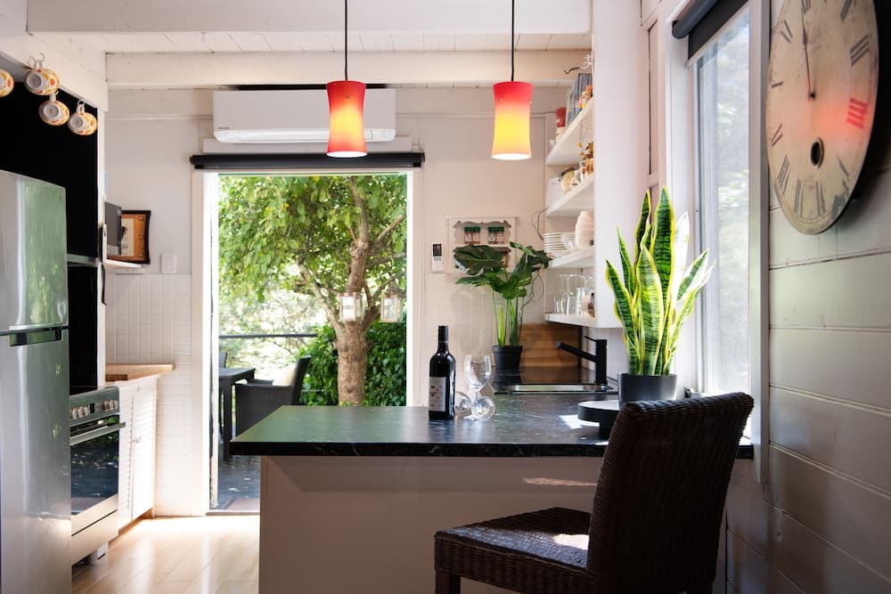 Viola at Hepburn Springs