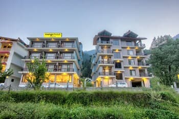 The Elemental, Manali