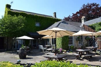 The White Hart Country Inn