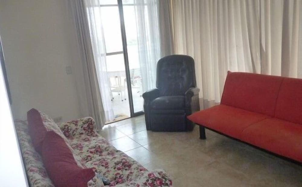 Depto Bosques del Tabo 1033