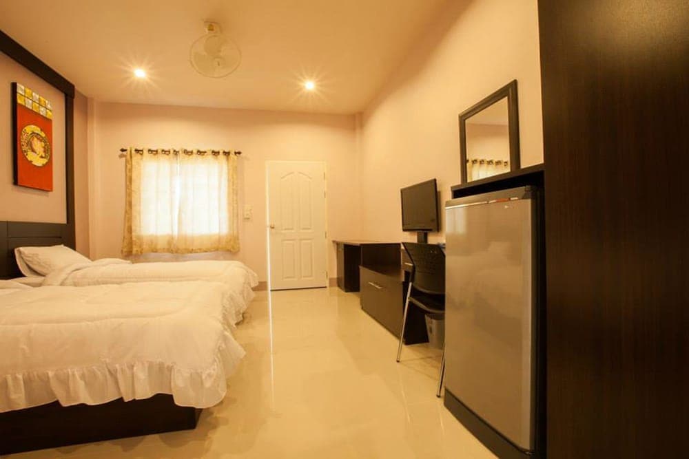 Chiang Kham Grand Villa