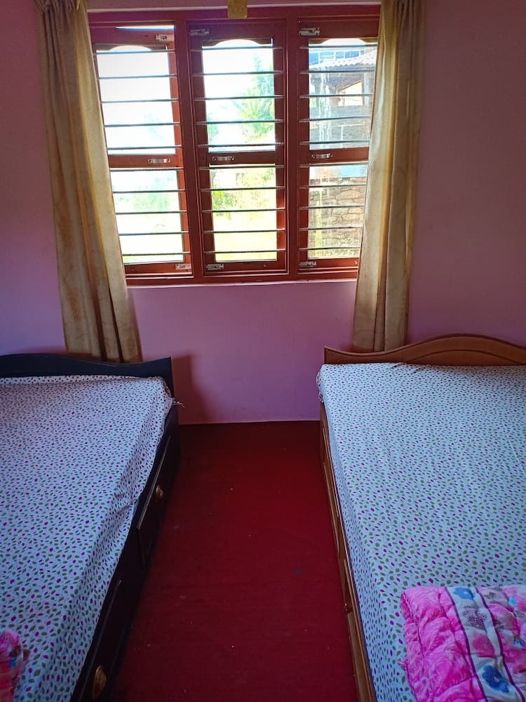 Begnas Lake front guest house