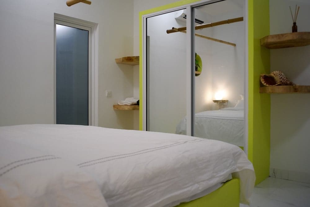 Noovilu Suites Maldives