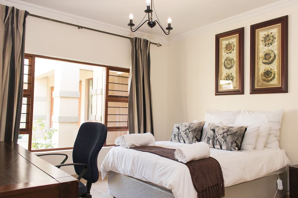 The Three Countries Estate