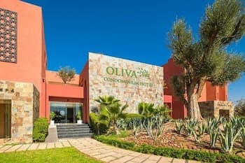 Condominium Hotel Resorts Oliva