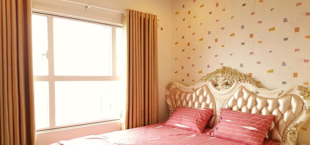 Sunrise City 2BR Luxury SWPool 30th