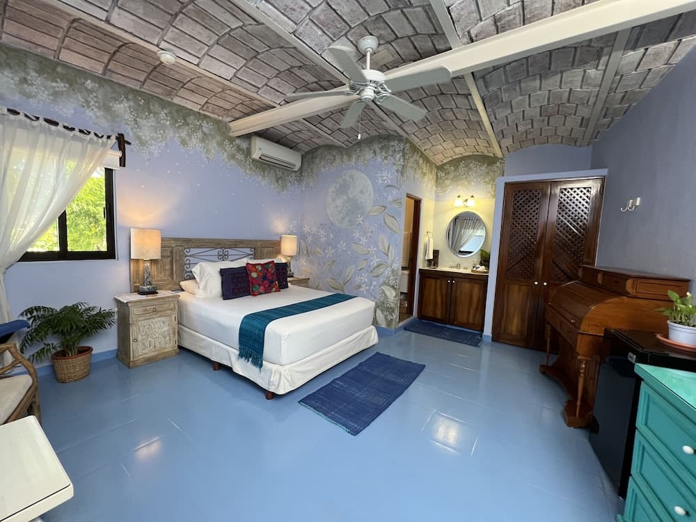 Casa Nawalli: Pickleball Resort & Retreats - Adults Only