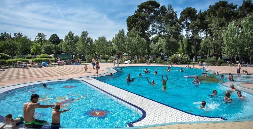 Victoria Mobilehome Bi Village