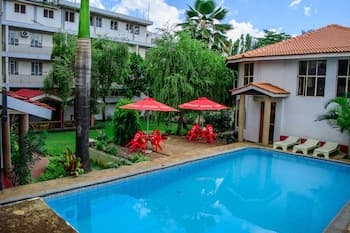 Kilimanjaro Crane Hotel