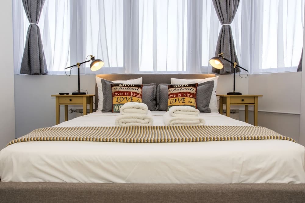 Studio L by MRG Apartments