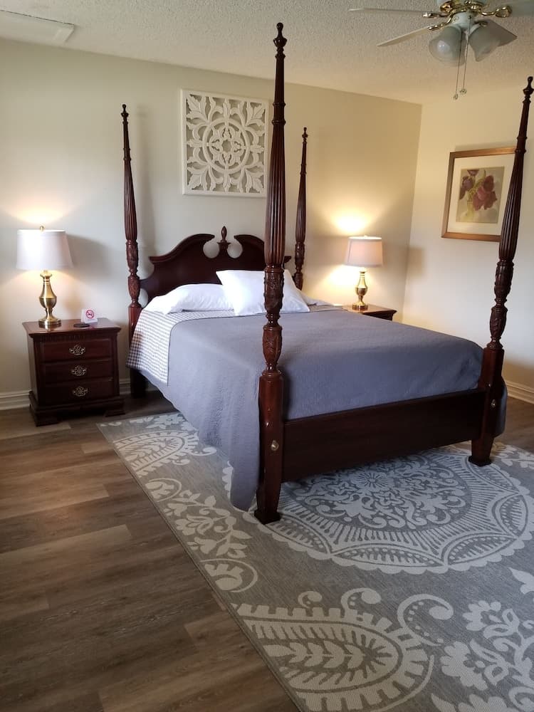 Greenwood Plantation B&B