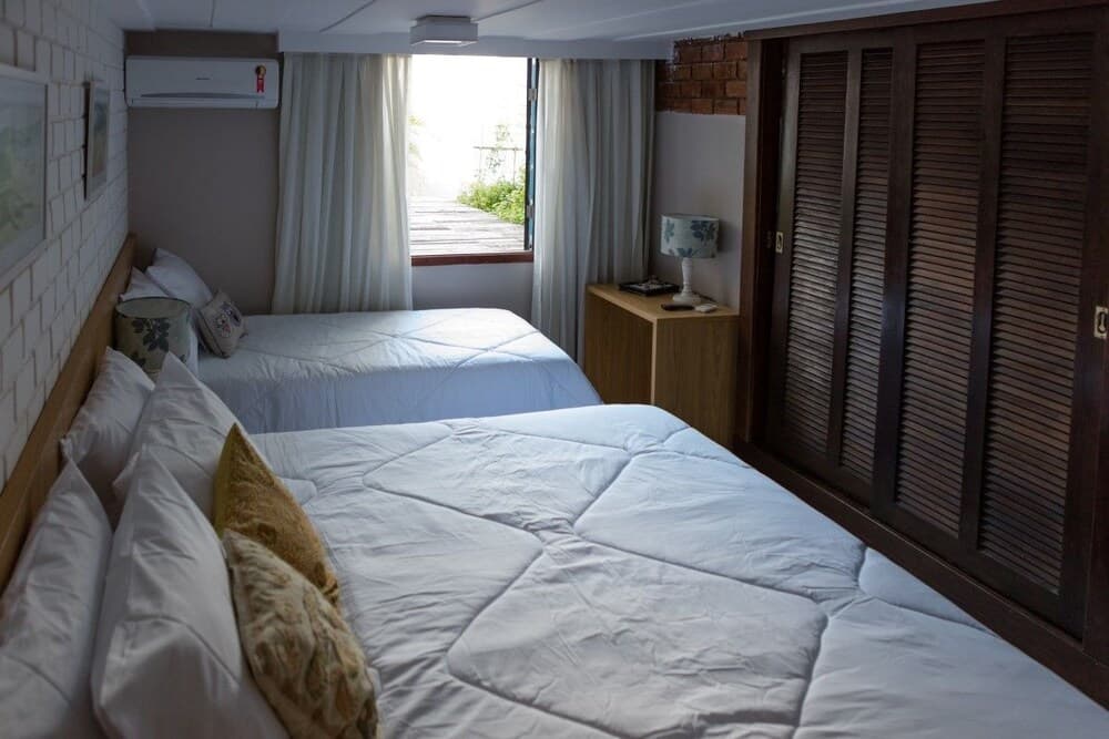 Camboinhas Pousada Casa das Janelas Azuis