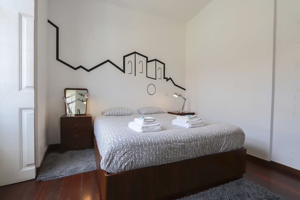 Downtown Delight by Homing