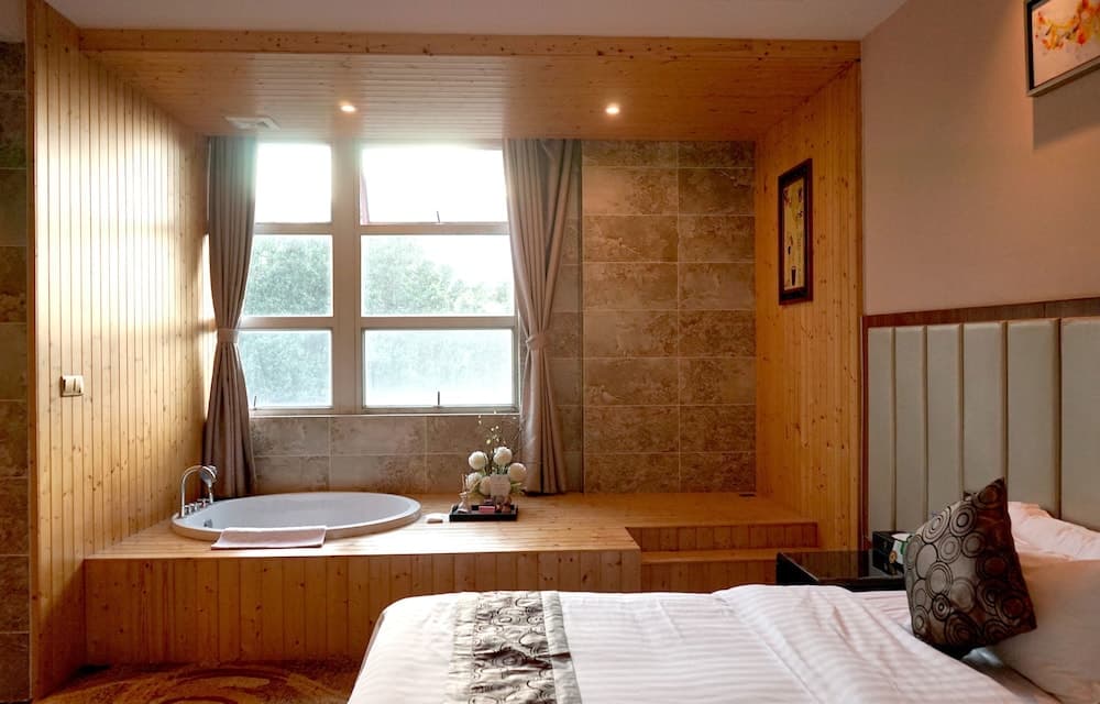 Jun Chen Health Hotel