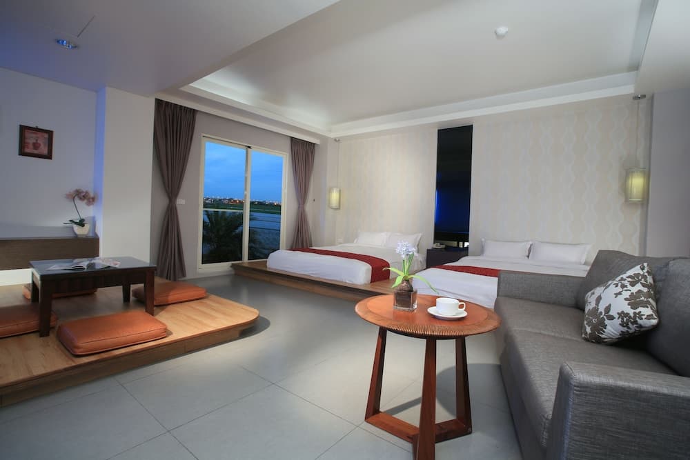 Spring Fountain Hotel