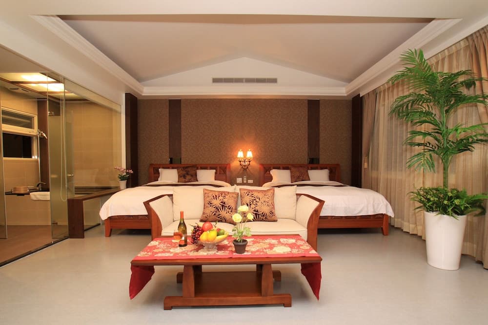 Spring Fountain Hotel