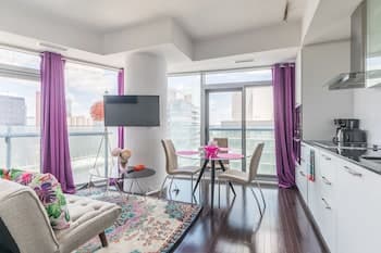 GLOBALSTAY. Gorgeous Apartments in the Heart of Toronto