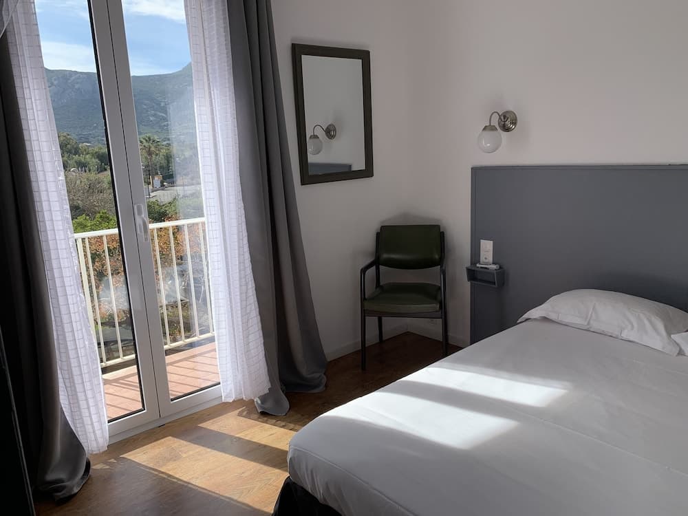 Hôtel Les Arbousiers