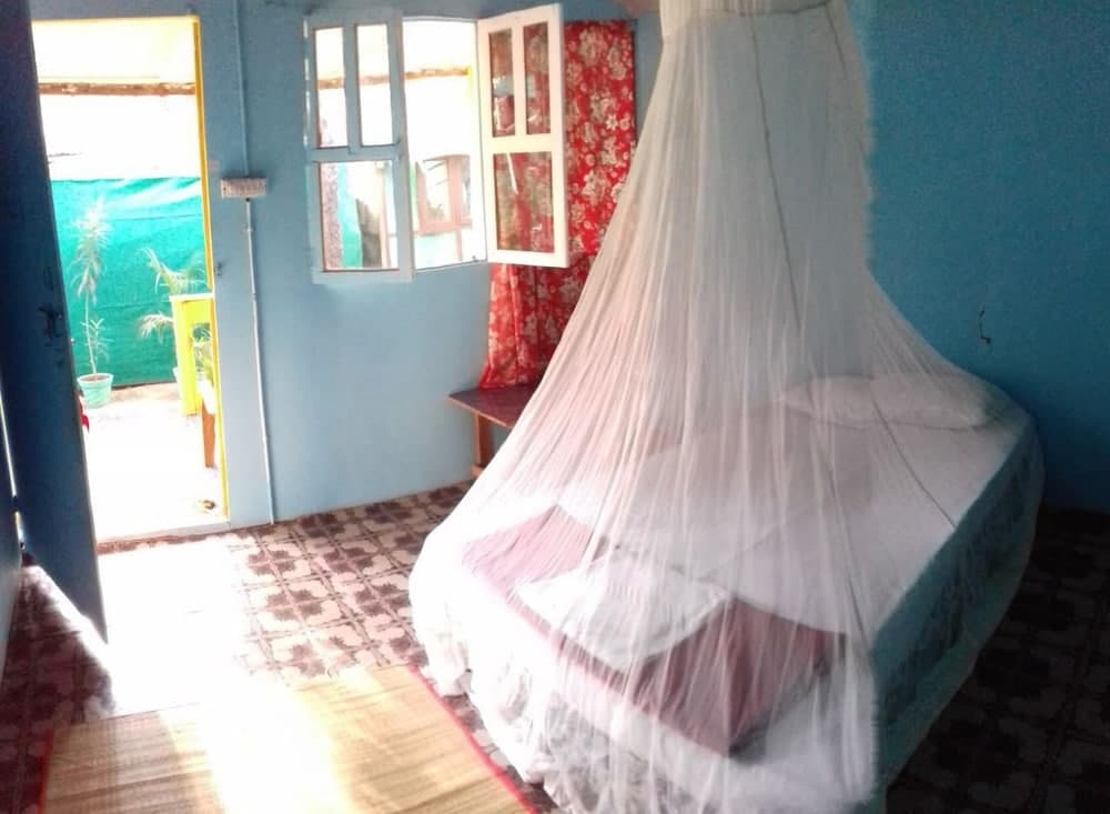 Secret Beach Bungalows