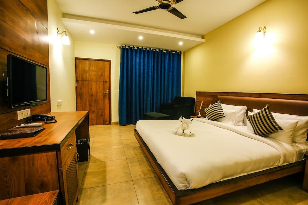 Sitabani Jungle and Spa Resort