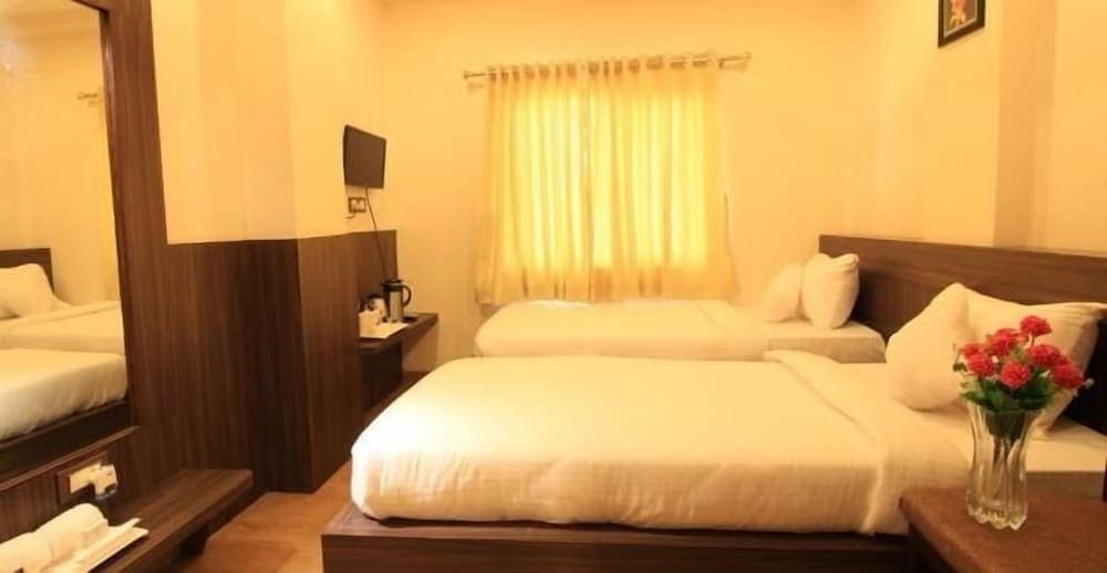 Rajdarbar Hotel & Banquet