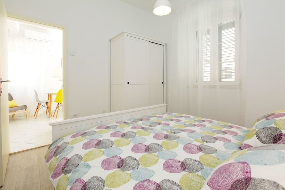 Luxury Seaside Apartments