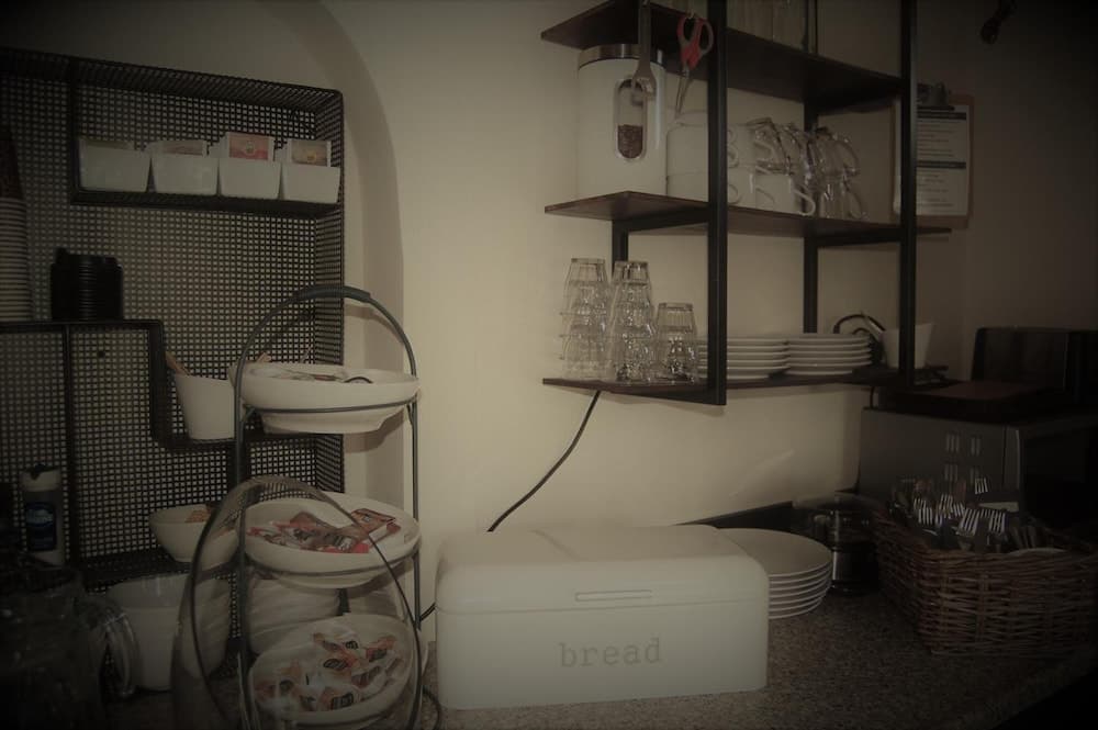 Bar-Bistro-Hotel DOK