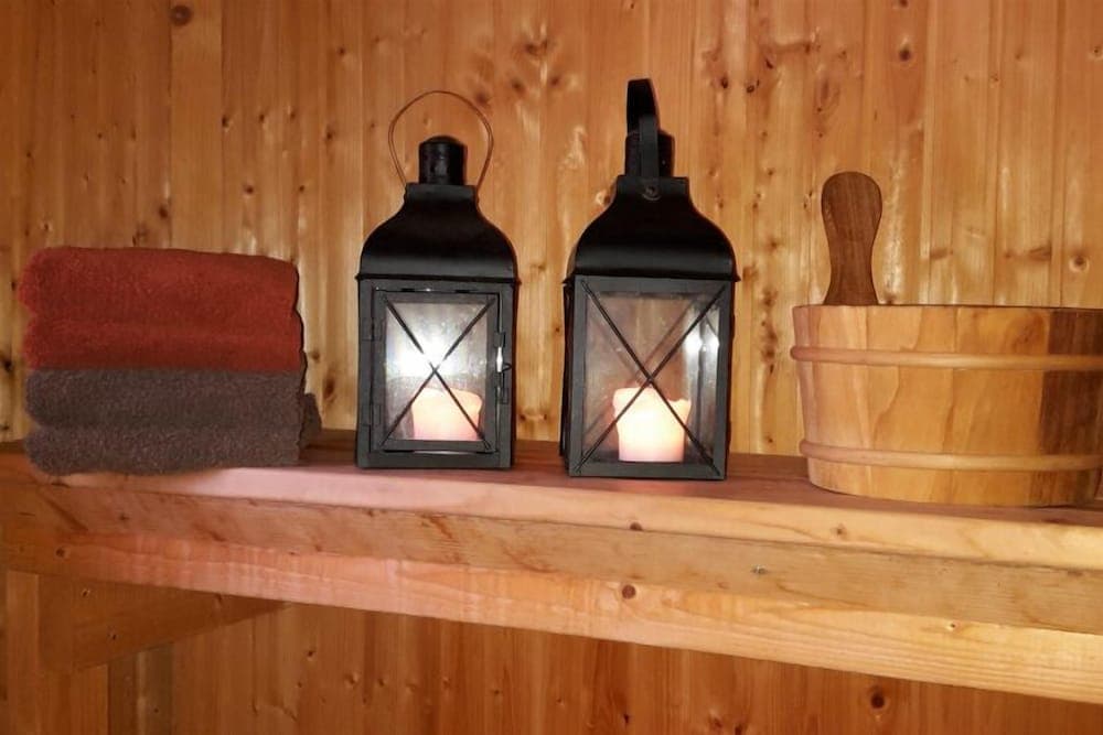 Ulvsbomuren Vildmark & Lantliv