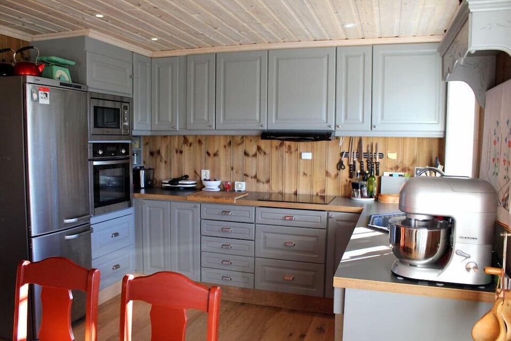 Kvitebjørn Cabin - Ål