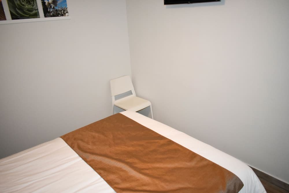 California Comfort and Suites