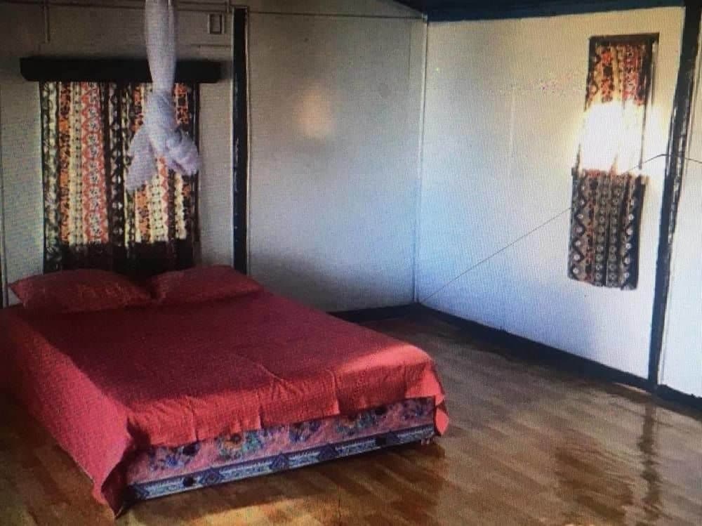 Sunrise Lagoon Homestay