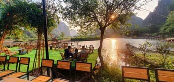 Quoc Khanh Bamboo Homestay - Hostel