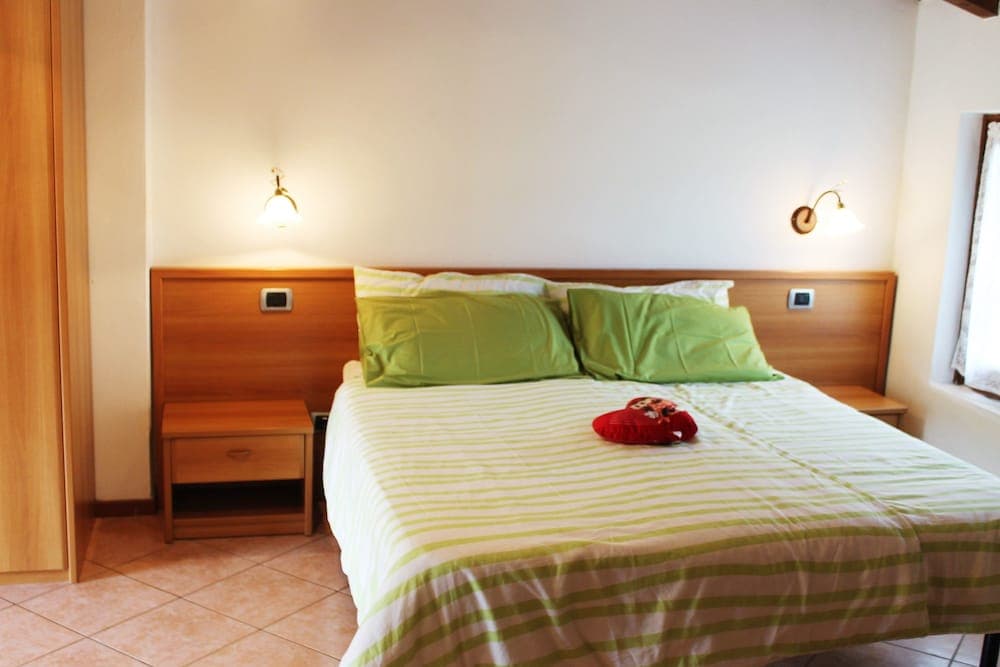 Appartamenti Casa Rita & Antica Corte Ginevra