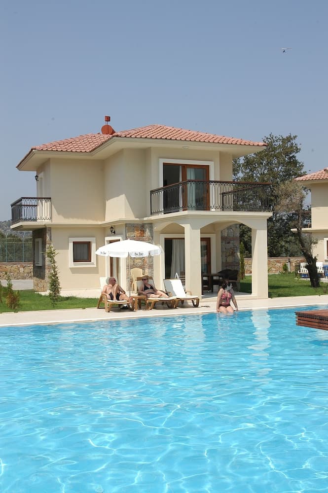 Orka Mountain View Villas