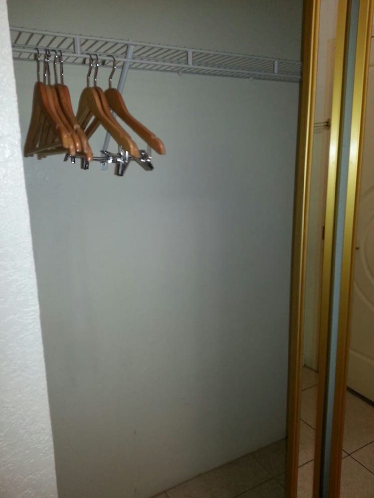 Hollywood Beach Resort-comfortable Large Studio