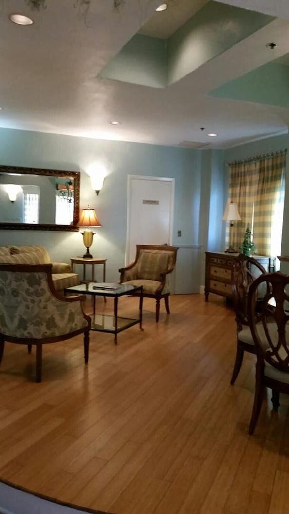 Hollywood Beach Resort-tower Suite