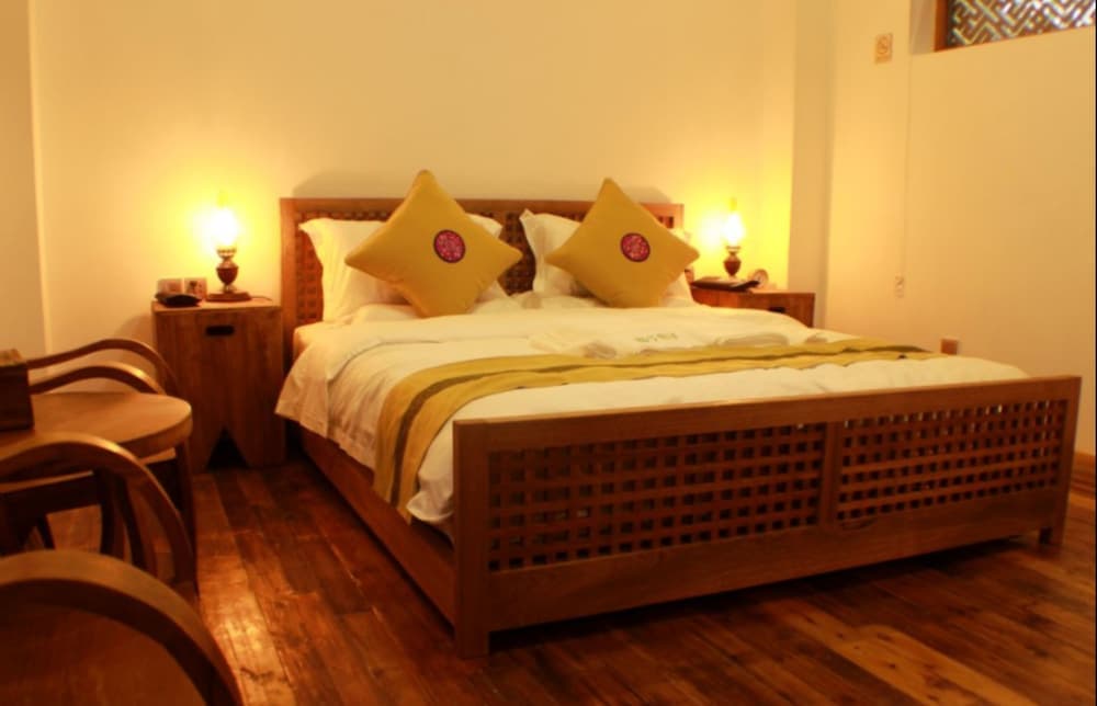 Chuxiong Courtyard China Theme Hostel