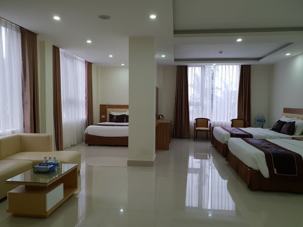 Phu Cuong Beach Hotel